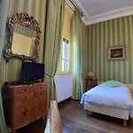 Oda ve Kahvaltı Manoir De La Graviere