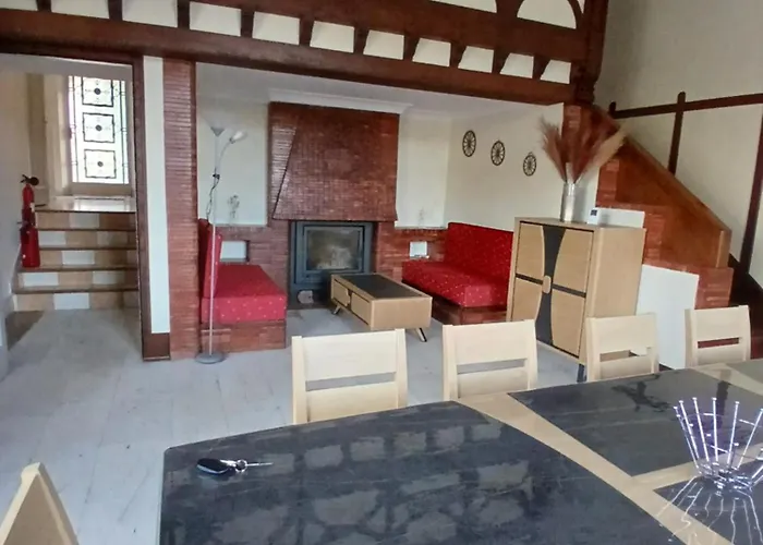 Manoir De La Graviere Bed & Breakfast *